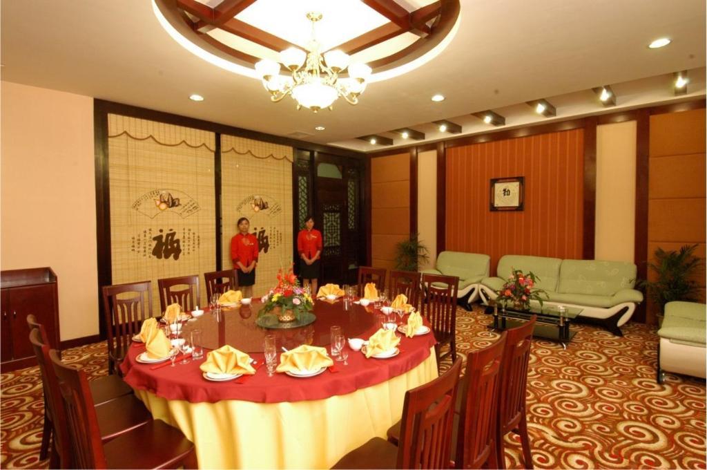 Guifu Holiday Hotel 陽朔 エクステリア 写真